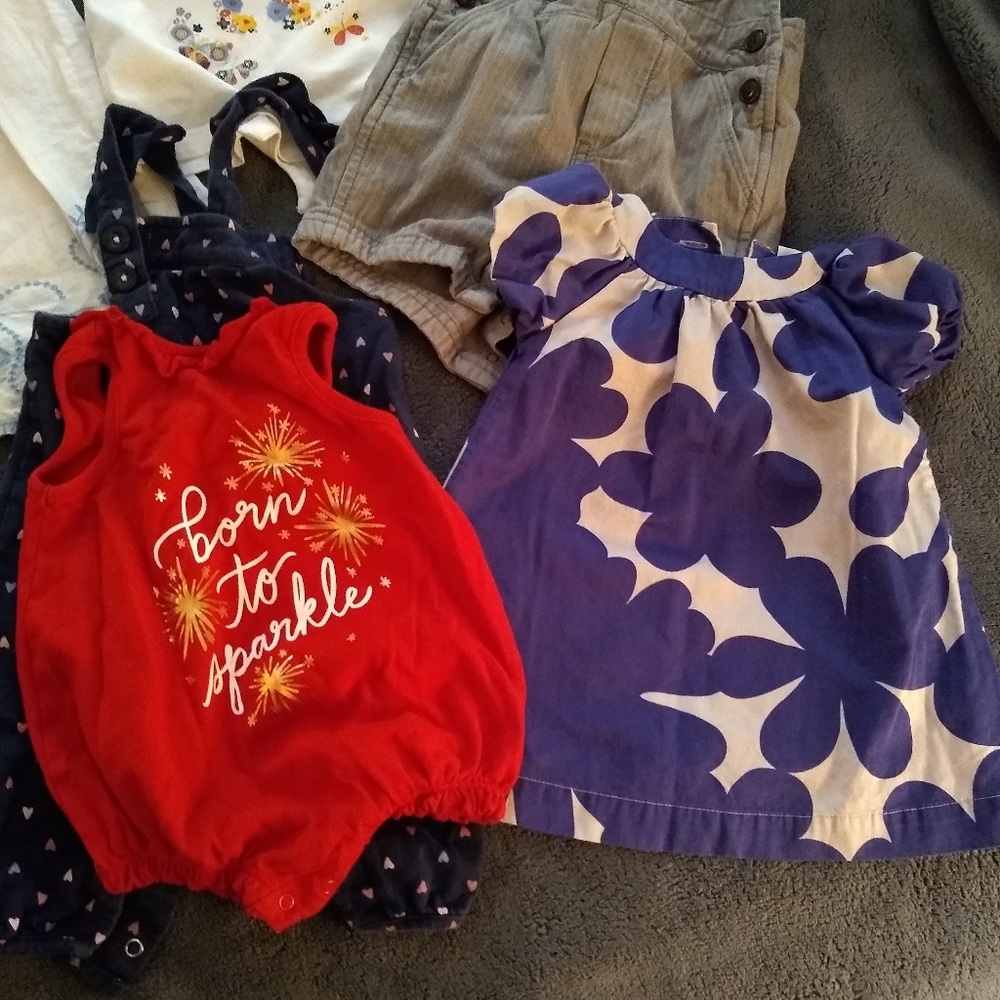3-6 month bundle - Picture 4 of 7
